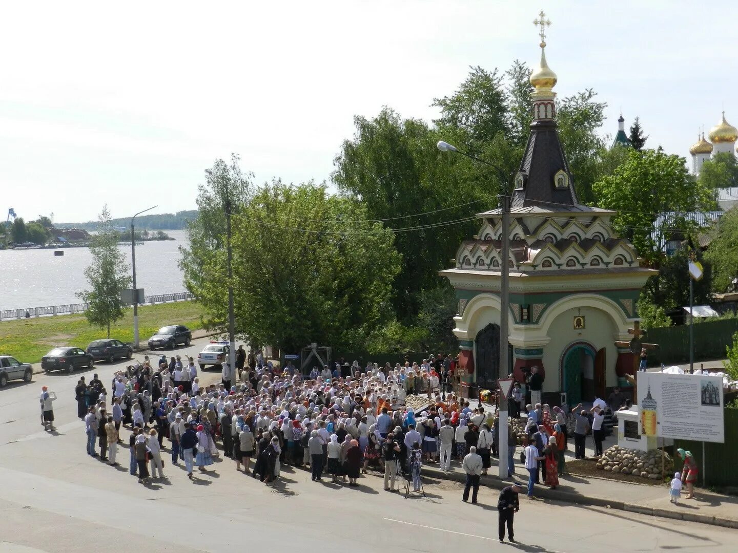 Часовня на голгофе. Часовня царская голгофа в костроме. церковь часовня на голгофе москва. царская часовня нижний новгород. часовня на голгофе воронеж.