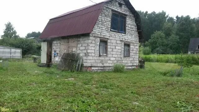Снт спутник новосибирск. Дача в новосибирске. Первомайская на даче. Дача в матвеевке. Снт наука новолуговое.