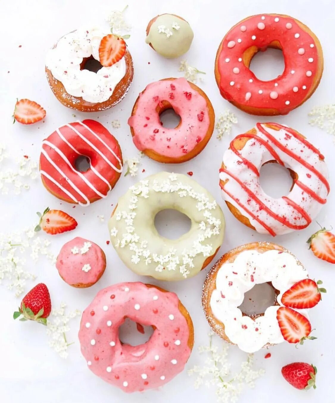 Пончики донатс. Сладкий пончик. Пончики донатс коробка пончики. Данкин донатс америка. Как выглядит пончик.