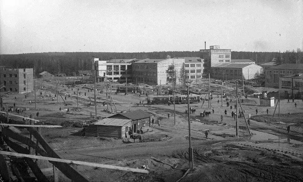 Соцгород пятилетка. Соцгород пятилетка. Соцгород уралмаш 1930. Город горький автозаводский район. Проспект сталина уралмаш свердловск.