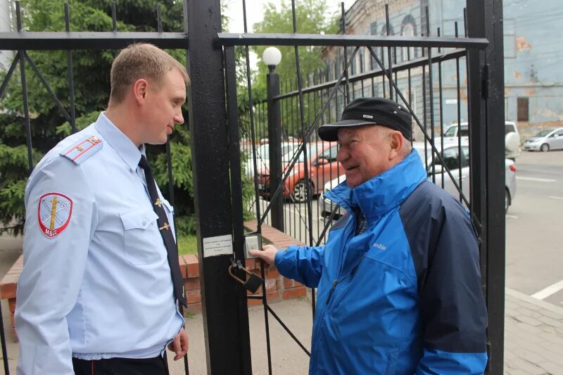 Телефон мвд иркутск. Отдел полиции Иркутск. Отдел полиции 7 Иркутск. Коростилев полиция Иркутск.