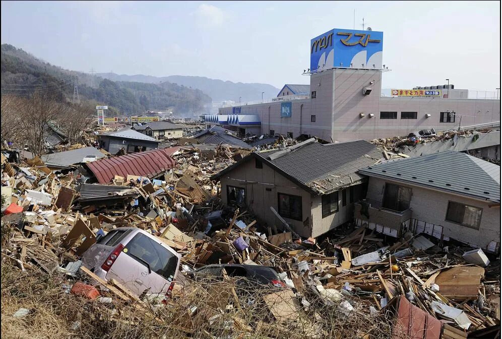 Землетрясение в реальном времени. Фукусима ЦУНАМИ. ЦУНАМИ В Японии в 2011. Землетрясение в Японии 2011 Эпицентр. ЦУНАМИ В Лос Анджелесе.