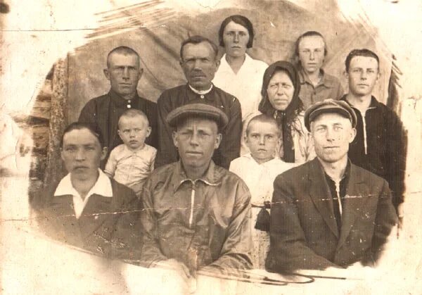 Как найти дальних родственников
