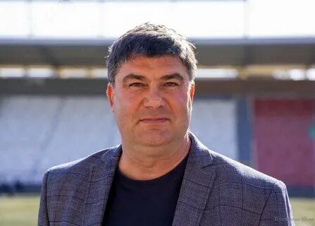 Директор футбольного клуба