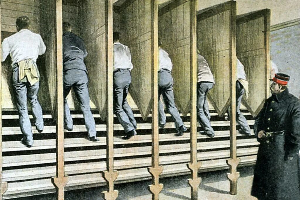 Какое самое большое наказание для человека. Уильям Кьюбитт лестница. Осужденные в Англии 19 век. Тюрьма викторианской Англии.