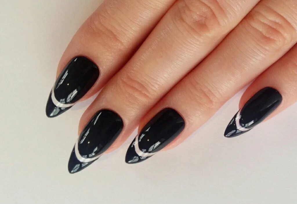 easy diy summer nails Tie Dye #nailcolorsforsummer Black nails with glitter, Bla