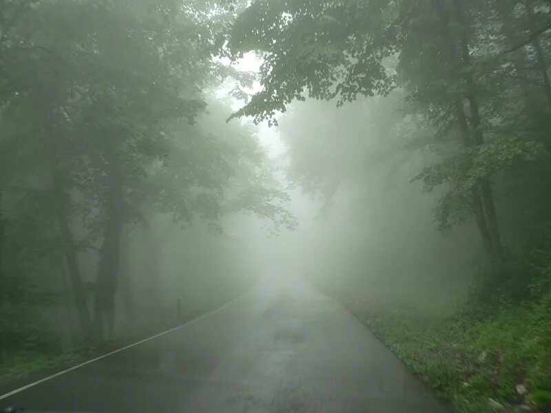 6 4 в никуда. Дорога никуда. Дорога в никуда туман. Дорога в никуда фото. Фото дороги в даль в тумане.