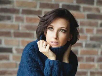 Аяқ киімді жалайды