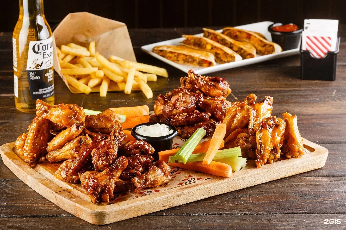 G. State fridays. Tgi fridays екатеринбург. State fridays. Ресторан fridays в москве.