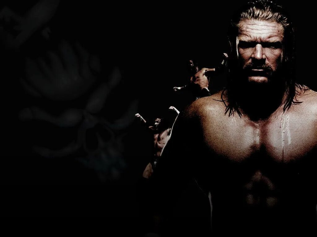 Hhh работа. Игрок трипл эйч. hhh wwe. трипл эйч в костюме. трипл дарк блейд.