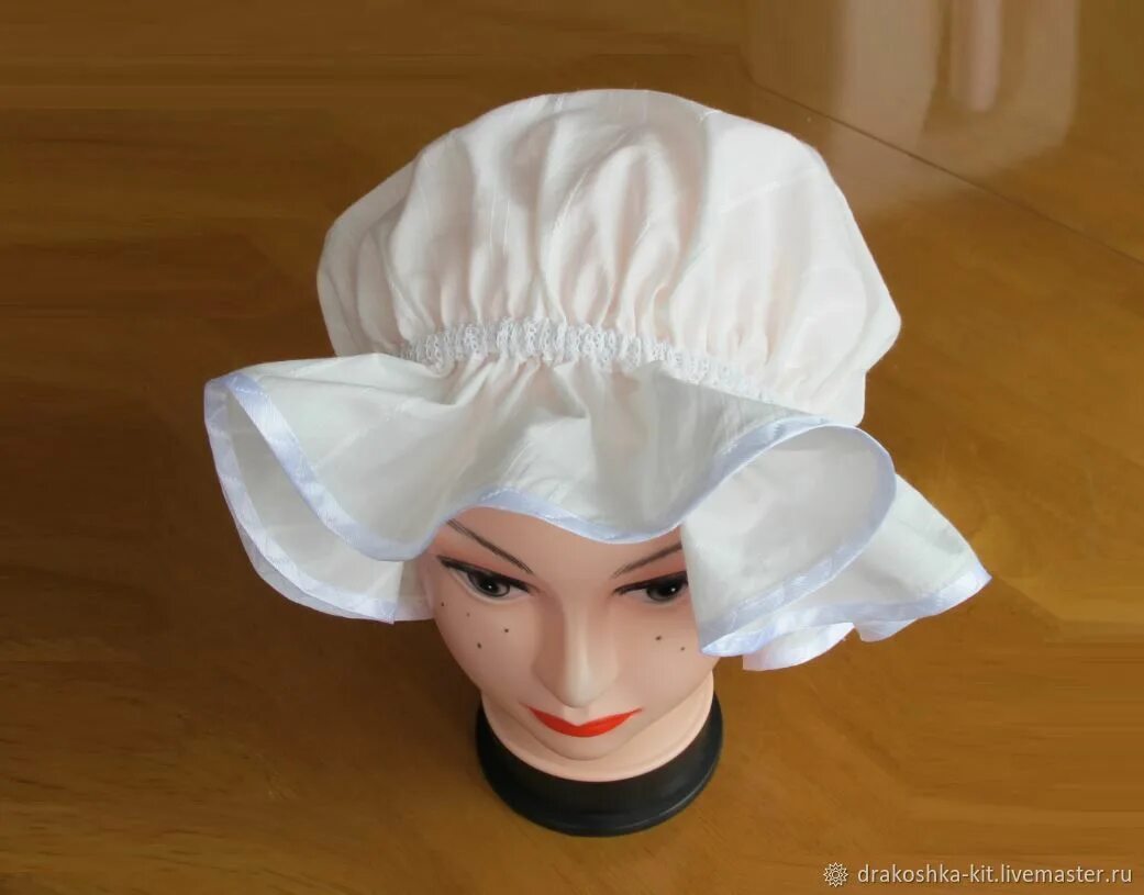 Шапка косынка для девочки. Чепчик ясельный с отрезными боковыми деталями интерлок. Младенец в чепчике. Головные уборы чепец в средневековье референс. Чепец 5.
