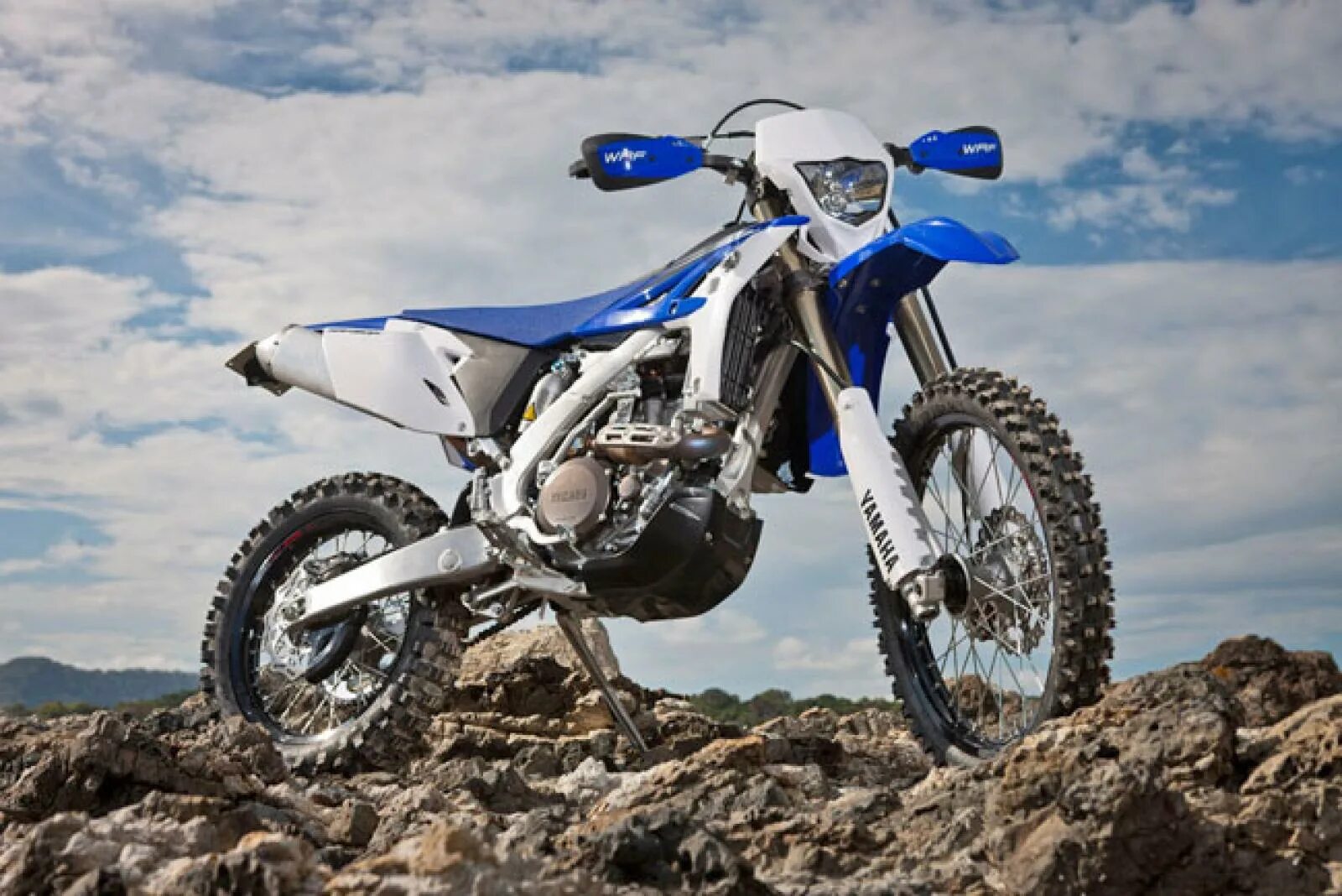 Yamaha wr450f. Yamaha WR 450. Ямаха 450 эндуро. Эндуро мотоциклы Ямаха 450.