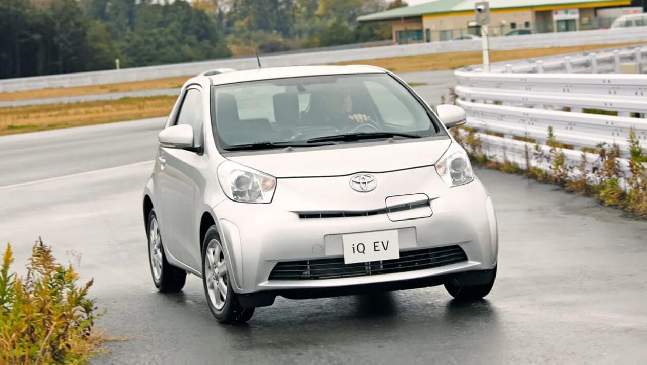 Iq 2024. Toyota IQ 2021. Toyota IQ 2023. Toyota IQ 2022. Тойота IQ 2024.