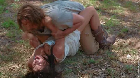 Голая Дженнифер О Делл в nip tuck.