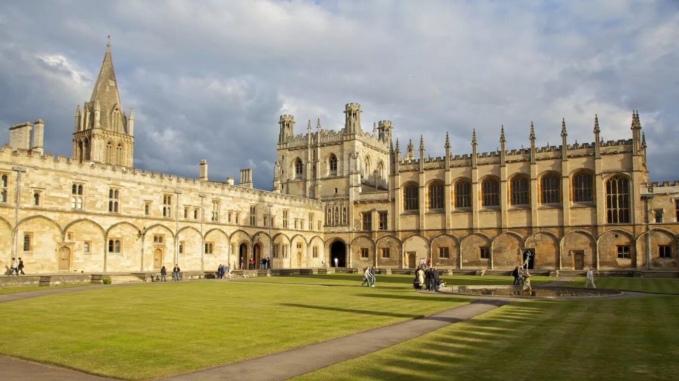 Cambridge university in great britain. Кембриджский и оксфордский университет фото. Cambridge and oxford are. Cambridge and oxford are. Cambridge and oxford are.