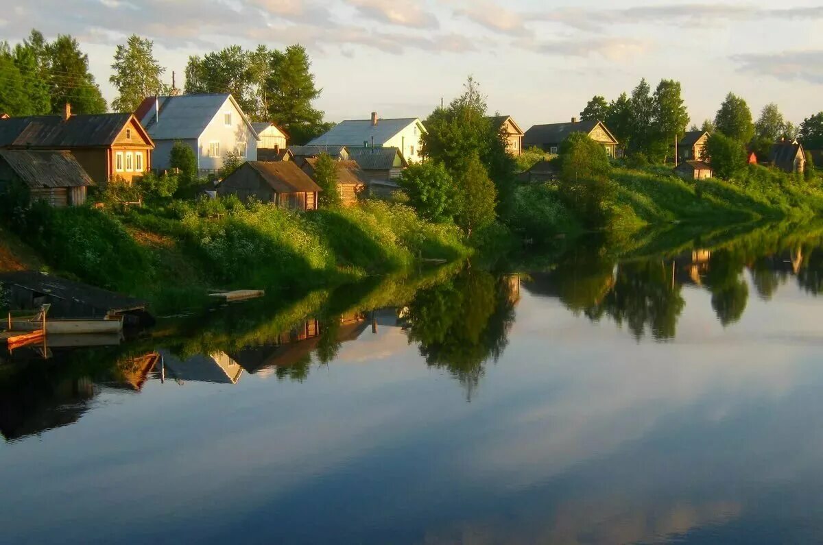 Rus village. Река Вышний Пенская деревушка. Видлица Карелия природа. Лето река деревня. Красивые пейзажи деревни.