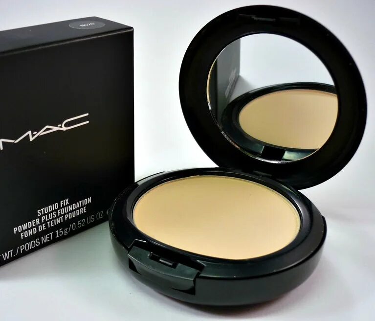 Крем пудра купить. Пудра Mac Studio Fix. Mac c3 пудра. Mac пудра Cosmic Force. Studio Fix Powder Plus Foundation nc30.