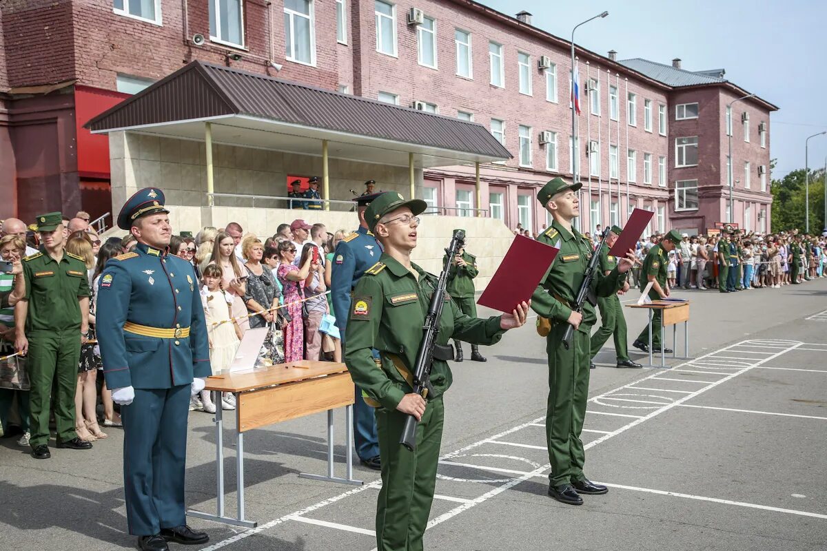 Академия МТО Г Пенза. Присяга ВМЕДА 2022. Курсанты филиала ва МТО В Г. Пенза. Приветнинское Военная Академия МТО. Ва мто пенза