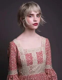 Sophie thatcher