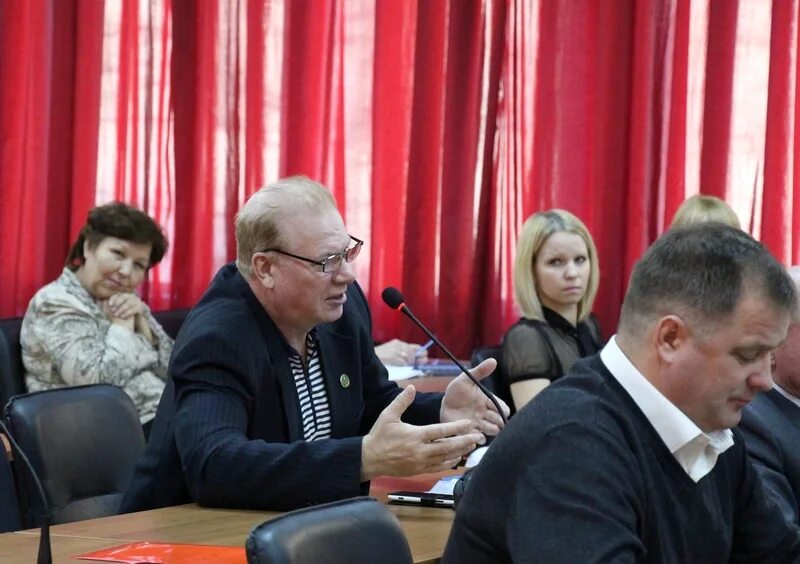 Управление образования печора ведущий специалисты. Управление образования город печора. Сайт управления образования печора. Отдел образования печора путевки. Управление образования город печора.