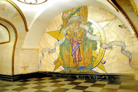 Москва метро новослободская