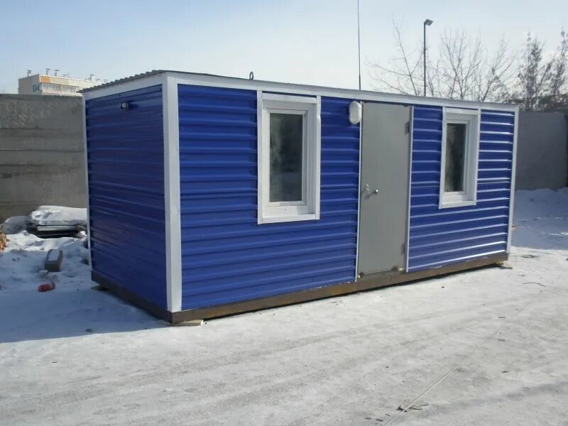 Строительный вагон. Строительный вагончик бытовка. Штабной вагон в бытовке. Бытовка строительная. Блок-контейнер строительный 6х2.