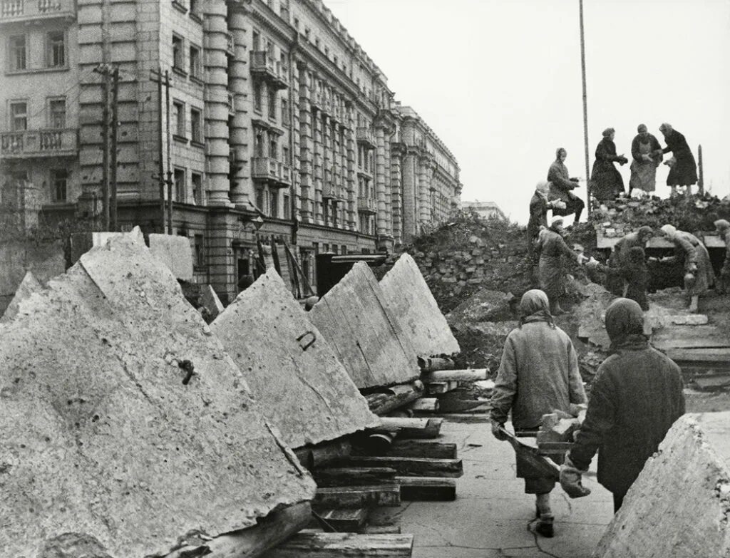 Блокада Ленинграда 1941-1944. Санкт Петербург во время войны 1941.
