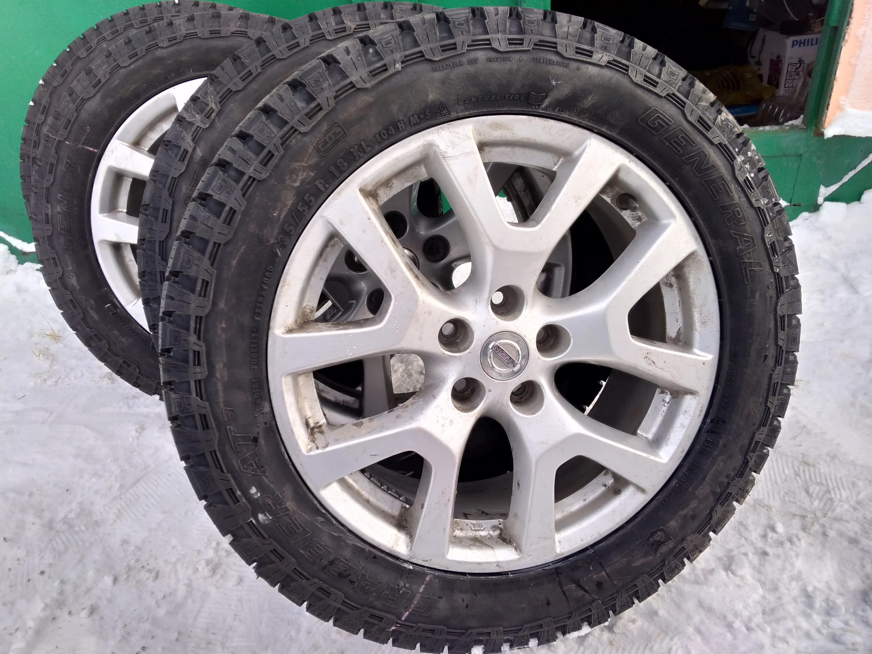 Колёса ниссан х-трейл т31. Колеса nissan x-trail t31 r18. Зимняя четверка. Зимняя резина на ниссан террано. Зимняя резина nissan x trail.