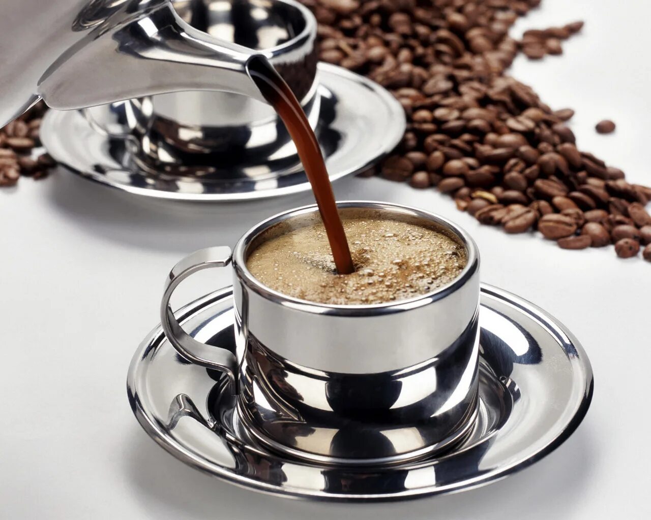 Бодрого утра. Утренний кофе. Чашка утреннего кофе. Доброе утро кофе. Чашка утреннего кофе для тебя.
