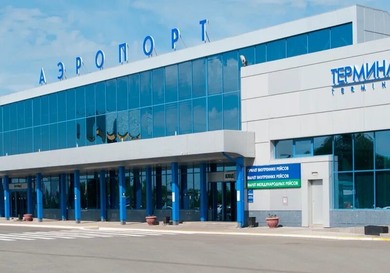 Рейс s75201. День рождения омского аэропорта. Погода в аэропорту омск. Погода в аэропорту омск. История омского аэропорта.