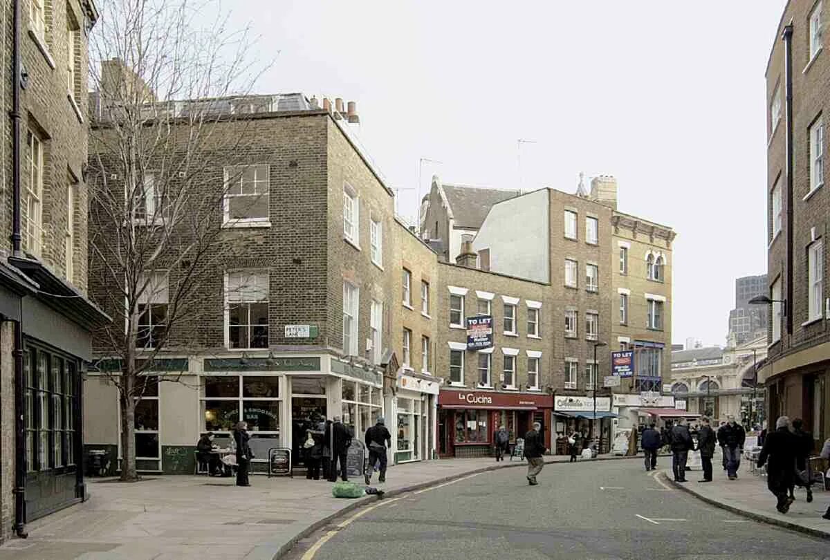 Кахунла ист энд лайонс. Шордитч жители. Кахунла ист энд лайонс. Ист энд лондон заводы. Лондон ист энд сейчас.