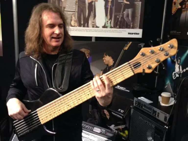 David bass. Эллефсон. Dave Ellefson. David Ellefson Megadeth. Басист мегадет.