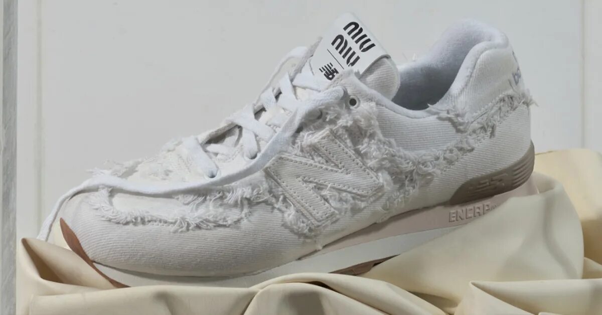 Миу Миу Нью бэланс. New Balance x Miu Miu 574. Нью баланс и Миу Миу. Miu Miu x New Balance.