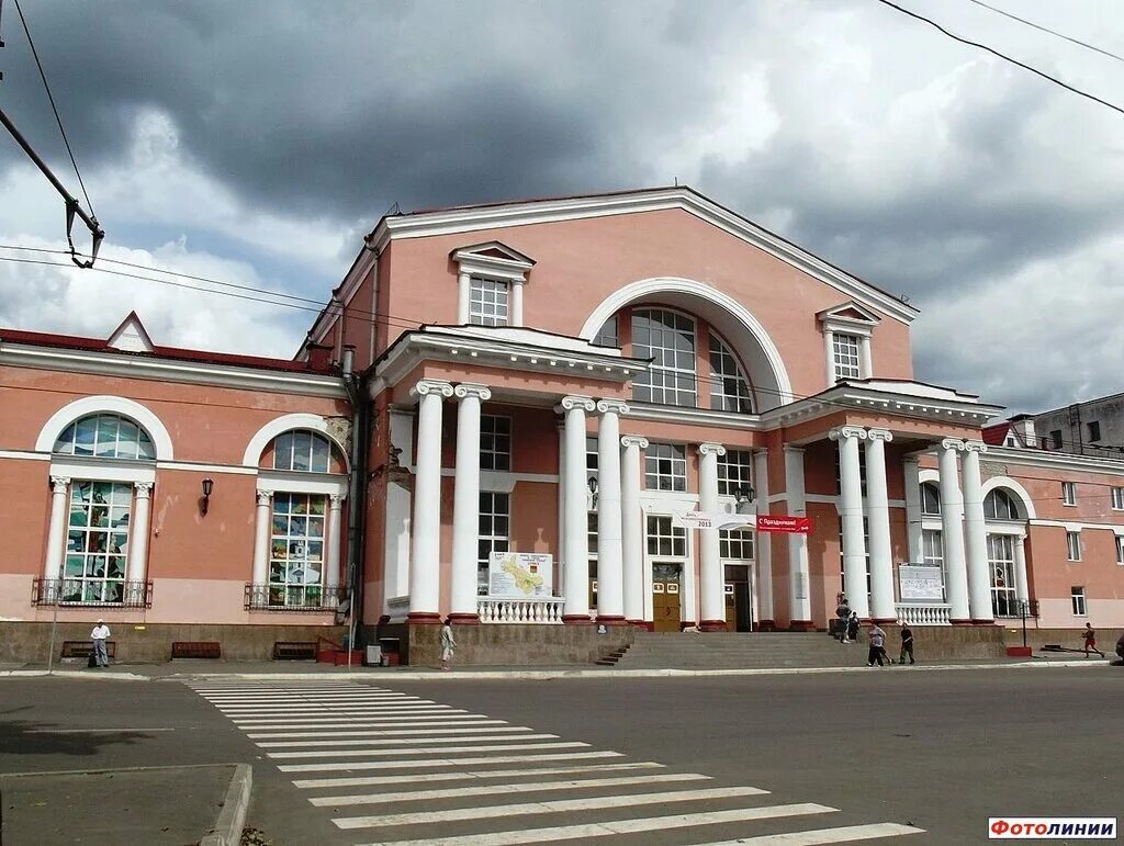 Железнодорожный вокзал брянск-орловский брянск. Брянск 1 орловский вокзал. Станция брянск орловский жд. Справочная брянск 1. Жд вокзал брянск 1.