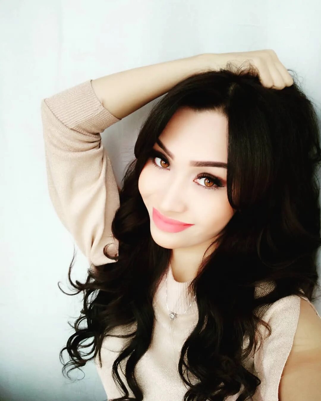 узбечка новосибирск номер. новосибирский узбечка девушка. кафе самарканд новосибирск авиастроителей. голые узбекские девочки. узбечка девочка телефон номер.