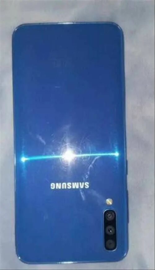 Почему самсунг а 50. Samsung Galaxy a50 синий. Самсунг галакси а 50. Самсунг галакси а 50 синий. Самсунг а50 голубой.