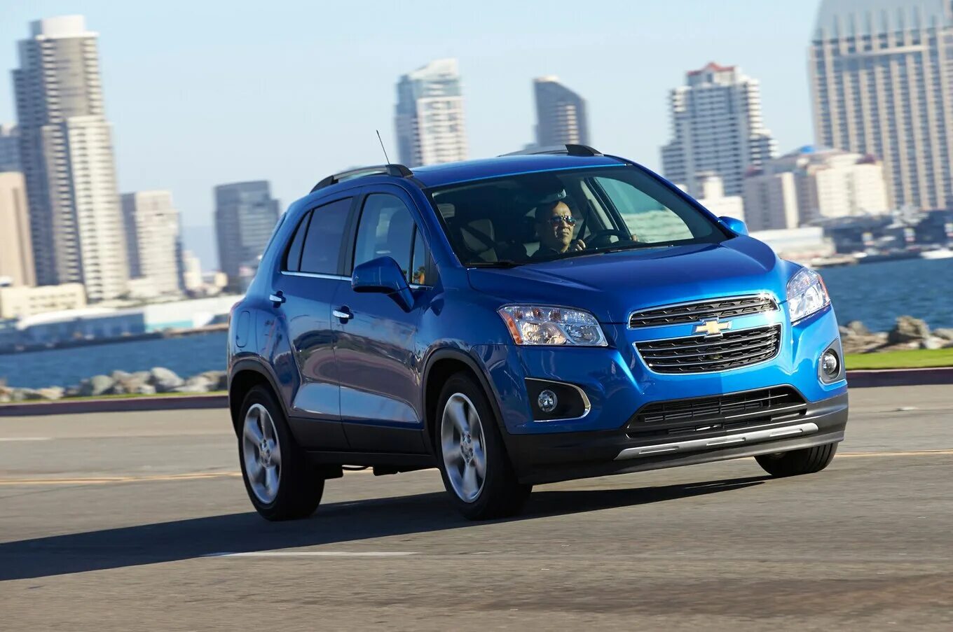 Chevrolet Trax 2015. Chevrolet Trax 1.4 t. Chevrolet Trax 2007. Chevrolet Trax 20010. Нужен ли кроссовер