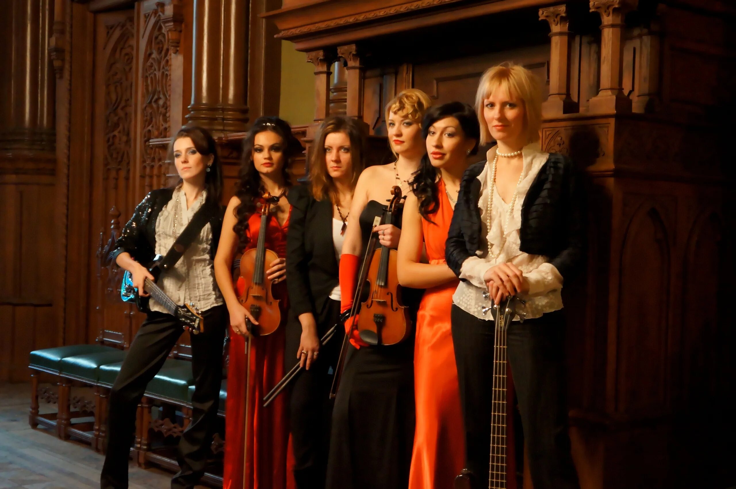 Otta orchestra группа. Otta orchestra участницы. Отта оркестра гастроли. Отта оркестра гастроли. Дидюля и отта оркестр.