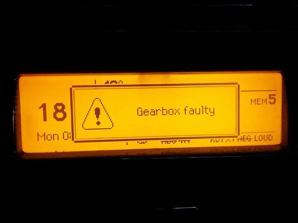 Gearbox ошибка пежо. Peugeot 308 depollution system faulty. пежо 207 gearbox faulty.