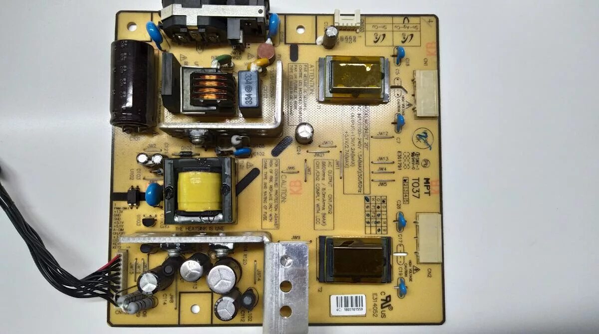 Блок питания монитора не включается. L8302. Vp930 плата питания vp930-b vp930-2. Блок питания монитора самсунг 222s. Блок питания монитора samsung 2043bw.