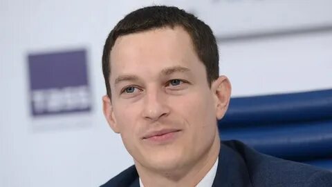 Помощник заместитель