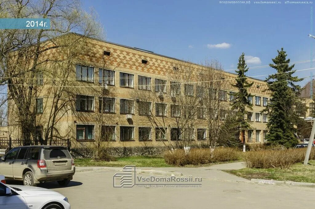 Дмитрова 1а