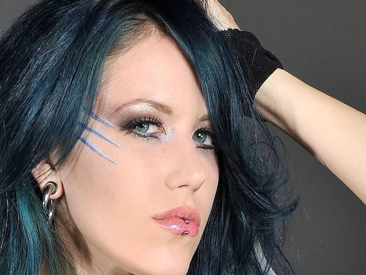 Arch Enemy вокалистка. Алиса Уайт-Гласс. Alissa White-Gluz. Arch Enemy Алисса Уайт-глаз. Алис лова