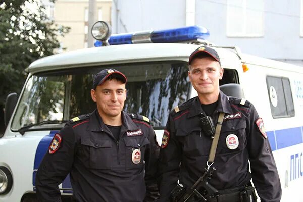 Добрый полицейский. Сержант ппсп. Патрульно постовая служба мвд. Ппс люди. Форма украинских полицейских.