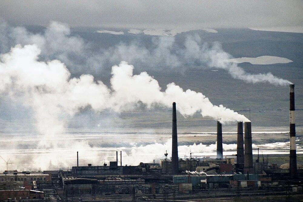 загрязнение окружающей среды. промышленное загрязнение. современная техносфера. взрывопожароопасные объекты. разрушение техносферы.