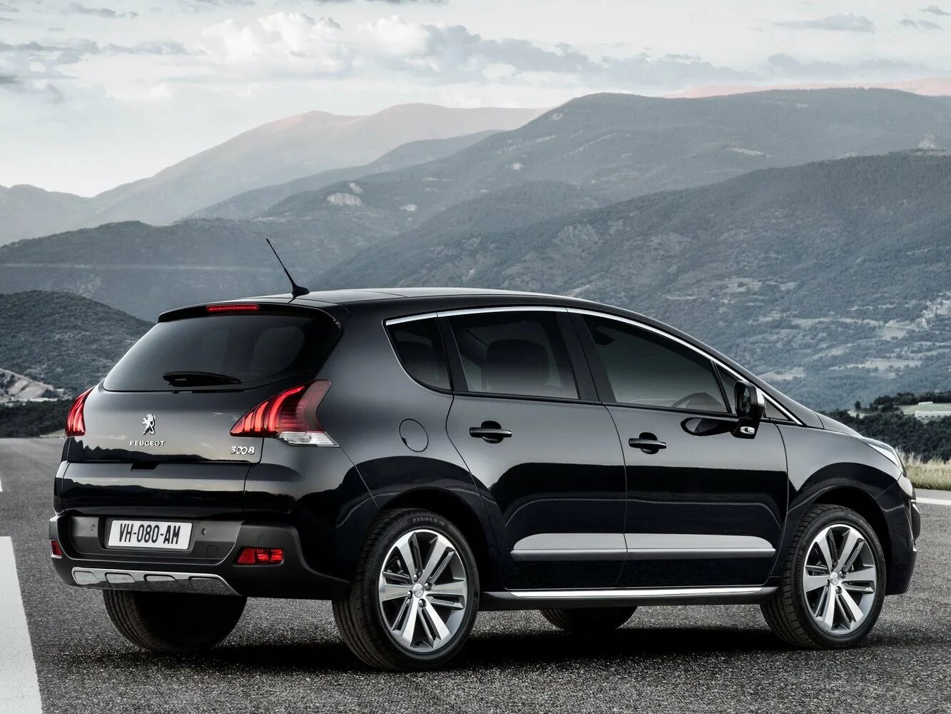 Пежо 3008 2015. Peugeot 3008 2010. 2. Пежо 3008 1. Peugeot 3008 2014.