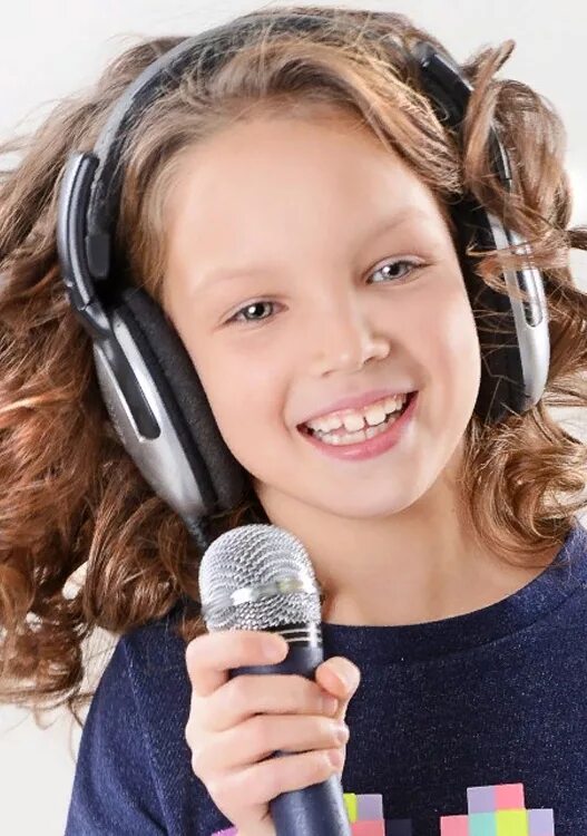 Вокал дети. Занятия вокалом для детей. Дети поют. Эстрадный вокал.