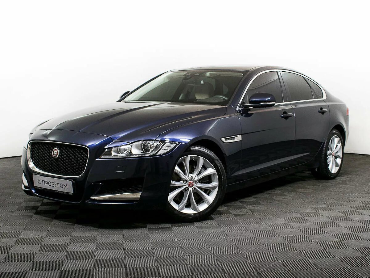 Машина 2017 года купить. Jaguar XF 2. Jaguar XF 2.2. Jaguar XF II 2017. Jaguar XF 250.