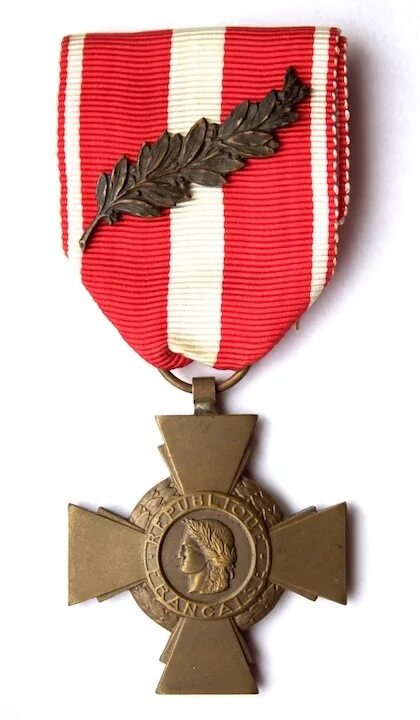 Награды франции. Награды франции. Медаль легиона франции. Французские ордена и медали. Орден почетного легиона франции.