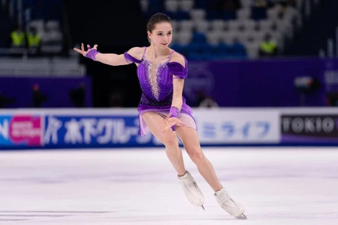 Камила валиева 2021. Фигуристы валиева. Камила валиева ои-2022 пекин. Камила валиева поправилась. Фигуристы валиева.